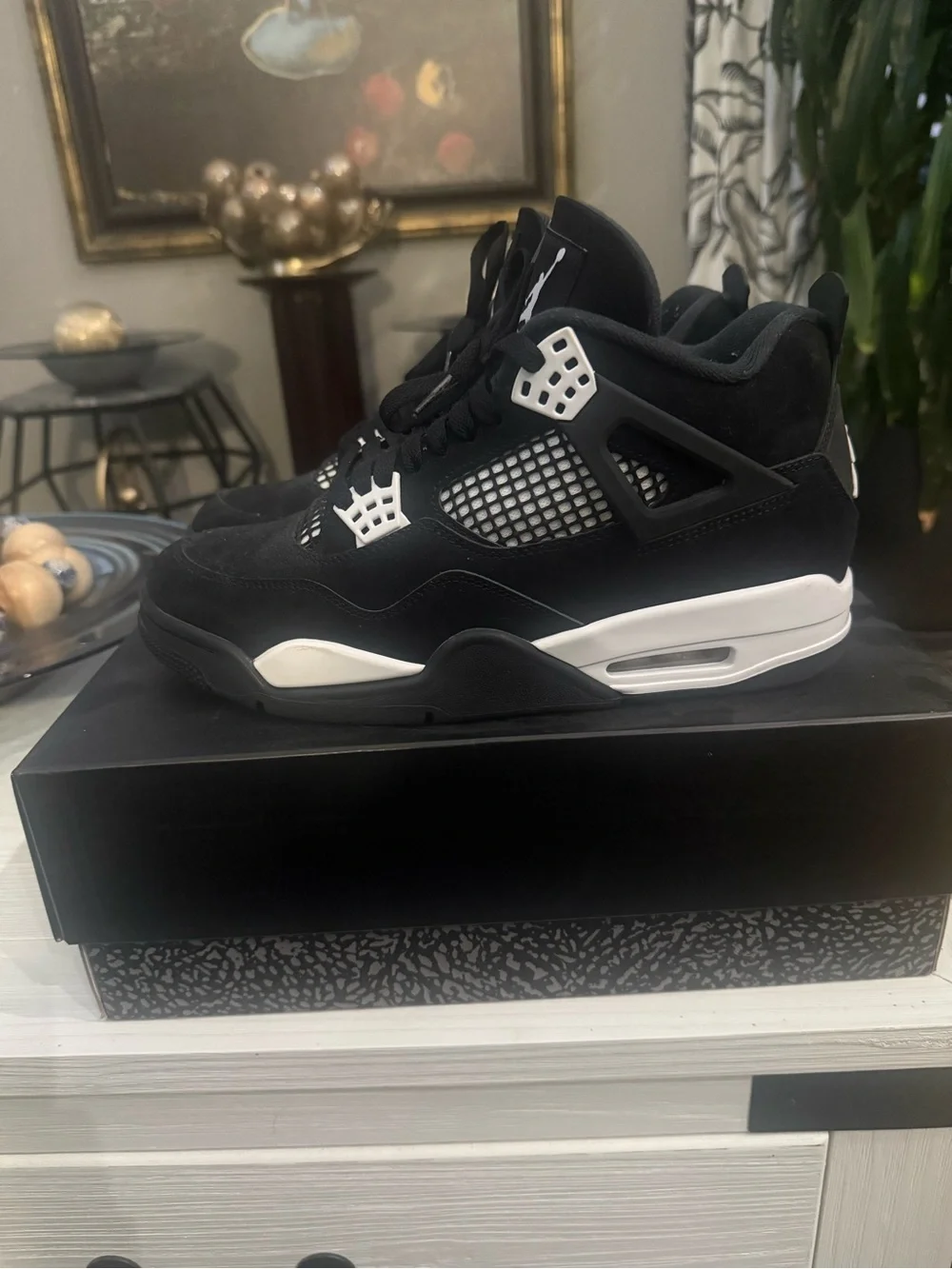 Jordan 4 Retro White Thunder